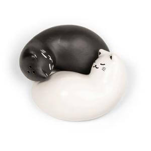 Kikkerland Purrfect Salt and Pepper Shakers
